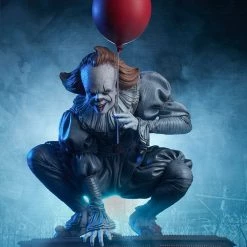 Sideshow Collectibles Toys Tweeterhead Maquette: It - Pennywise Crouched With Balloon 1:5
